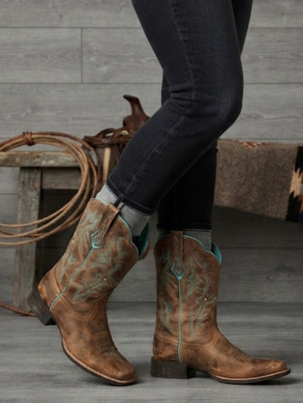 Vintage Ariat Women 10008017 Brown & Teal Western Boots Square Toe Shoes Sz 9B